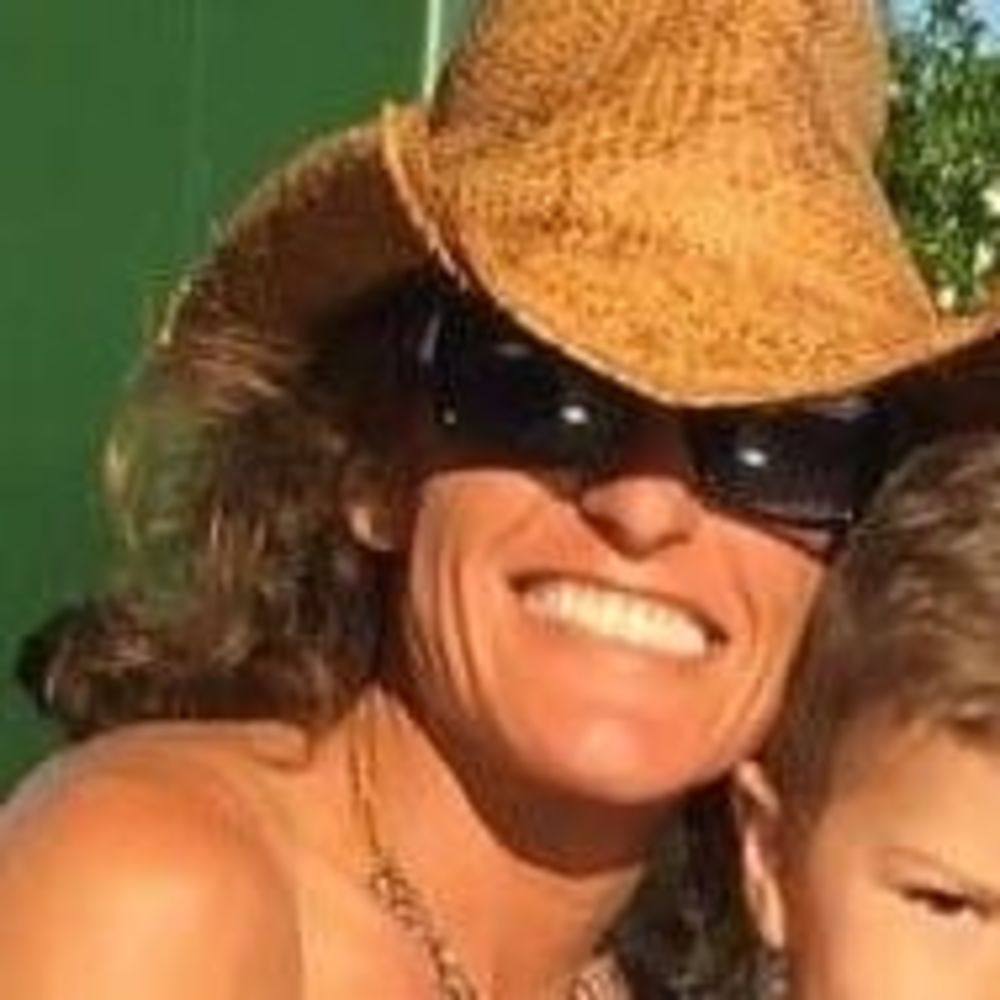 Meet your Posher, Wendy